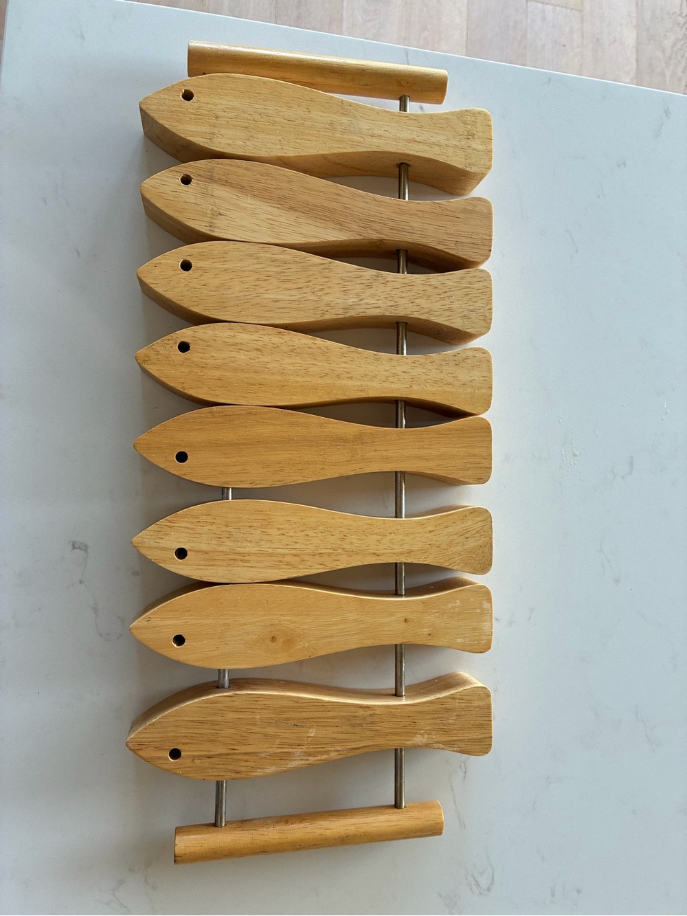 Wooden Fish Trivet - Natural Tone